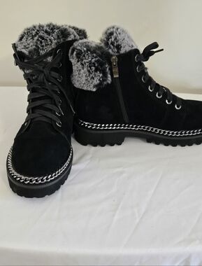 Vince Camuto Black Faux Fur Trim Lace-Up Ankle Boots with Chain Detail